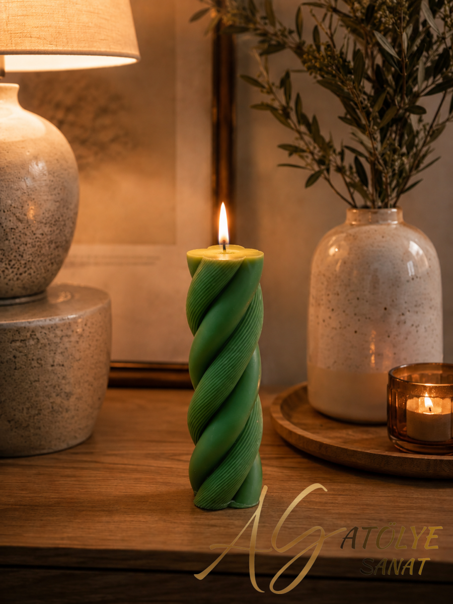 Emerald Twist Spiral Mum - 2